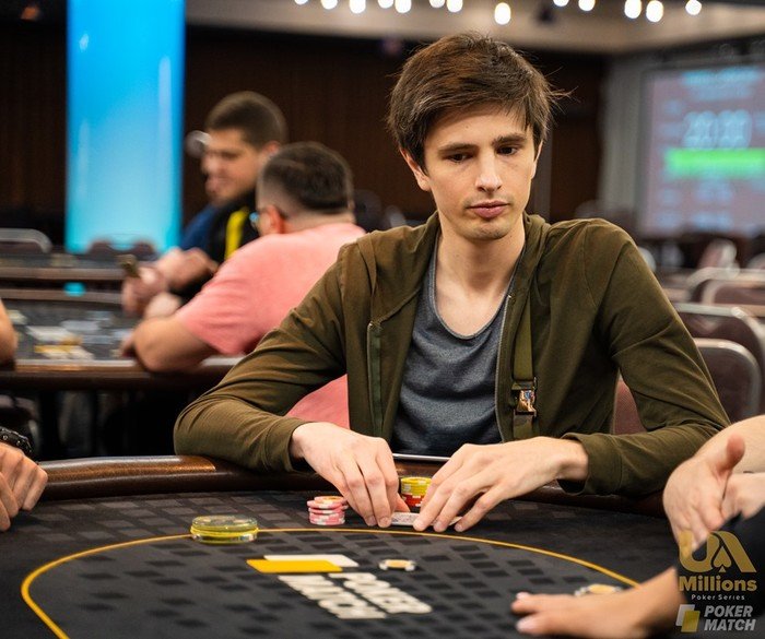 Антон Якуба - раннер-ап Hold'em Big (246,000 грн)